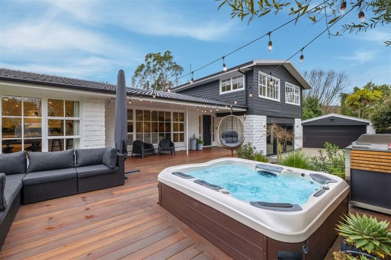 Photo of property in 7 Parkstone Avenue, Ilam, Christchurch, 8041