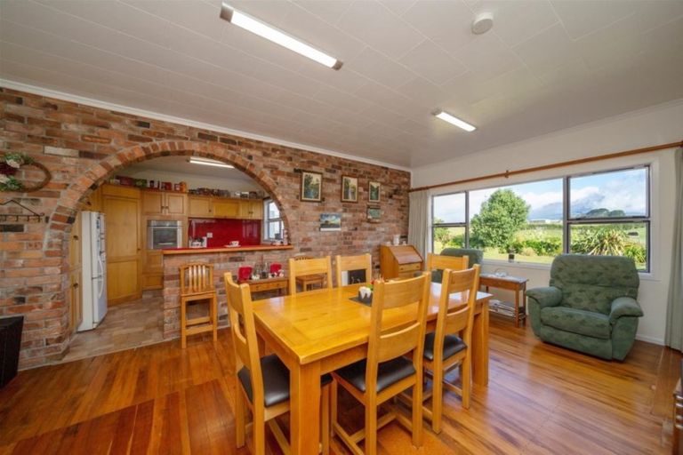 Photo of property in 456 Climie Road, Cardiff, Stratford, 4391