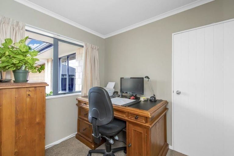 Photo of property in 12 Adelaide Street, Kirwee, Darfield, 7571