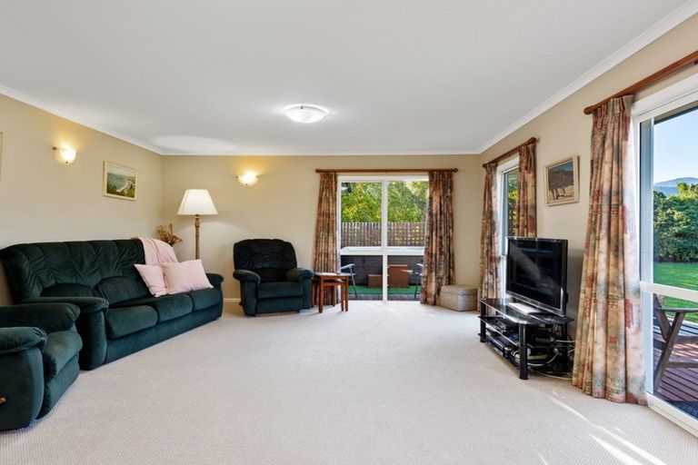 Photo of property in 5 Shoreline Place, Rarangi, Blenheim, 7273