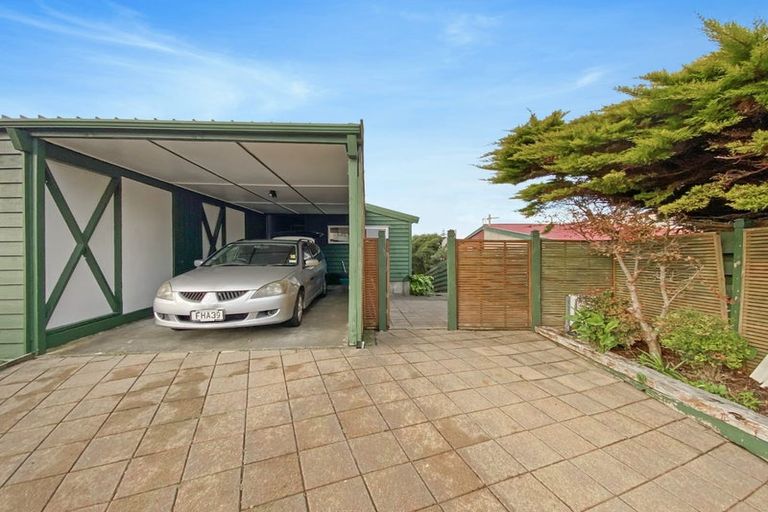 Photo of property in 33a Cambrian Street, Churton Park, Wellington, 6037