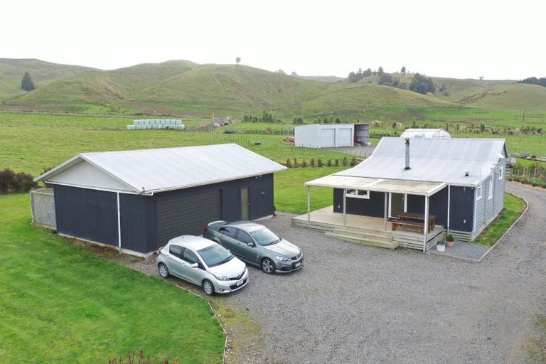 Photo of property in 31 Londons Ford Road, Kimbolton, 4777