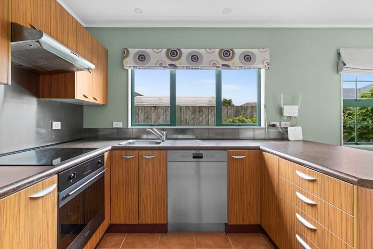 Photo of property in 199 Frimley Oaks, Frimley, Hastings, 4120