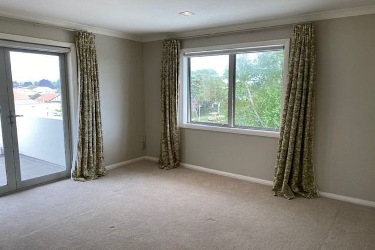 Photo of property in 5/235 Devonport Road, Tauranga, 3110