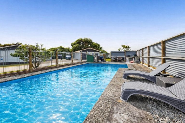 Photo of property in 36 Te Roti Road, Te Roti, Hawera, 4673