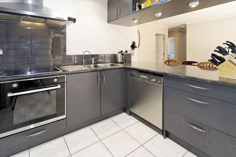 Photo of property in 25b Akehurst Avenue, New Lynn, Auckland, 0600