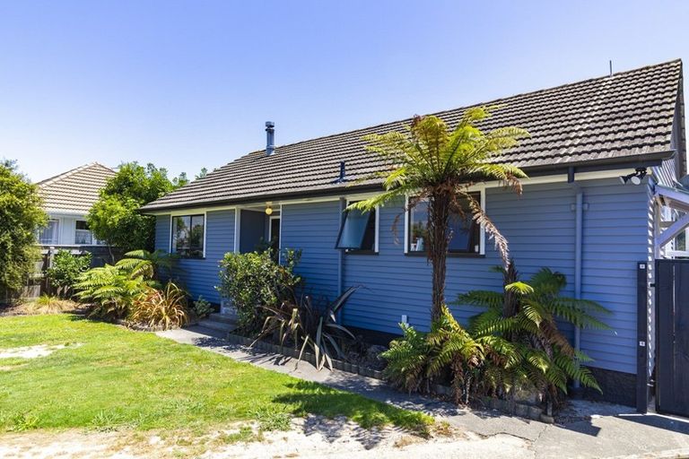 Photo of property in 12 Bright Crescent, Maraenui, Napier, 4110