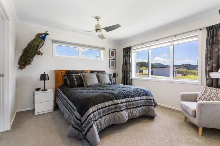 Photo of property in 17 Manatu Close, Whangamata, 3691