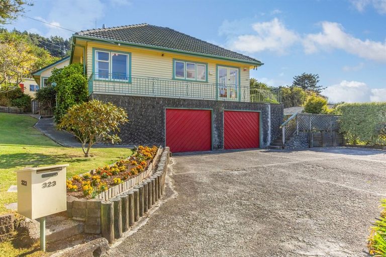 Photo of property in 323 Main Road, Tawa, Wellington, 5028