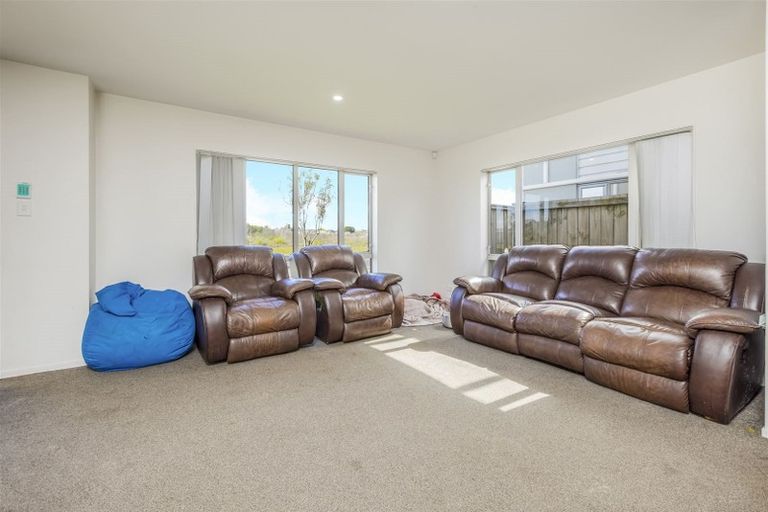 Photo of property in 104 Arion Road, Takanini, 2112