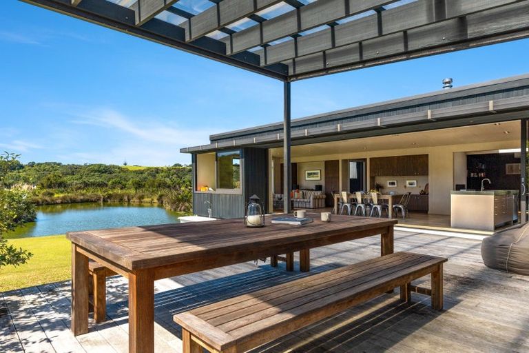 Photo of property in 851b Takatu Road, Tawharanui Peninsula, Matakana, 0986