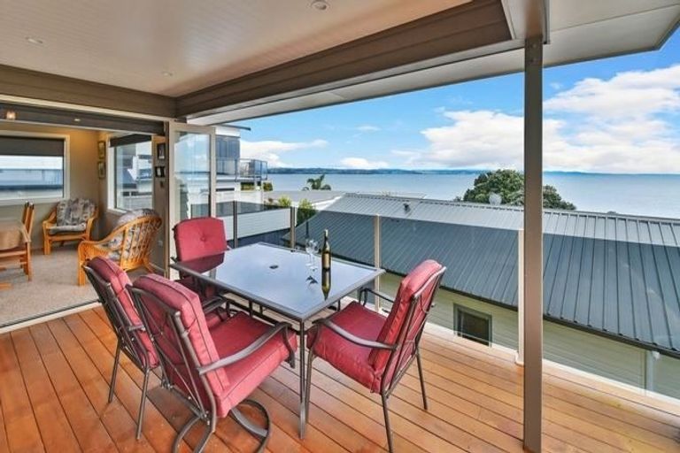 Photo of property in 49a Torkar Road, Clarks Beach, 2122