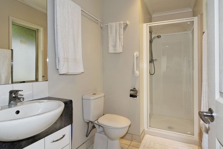 Photo of property in 25b Akehurst Avenue, New Lynn, Auckland, 0600