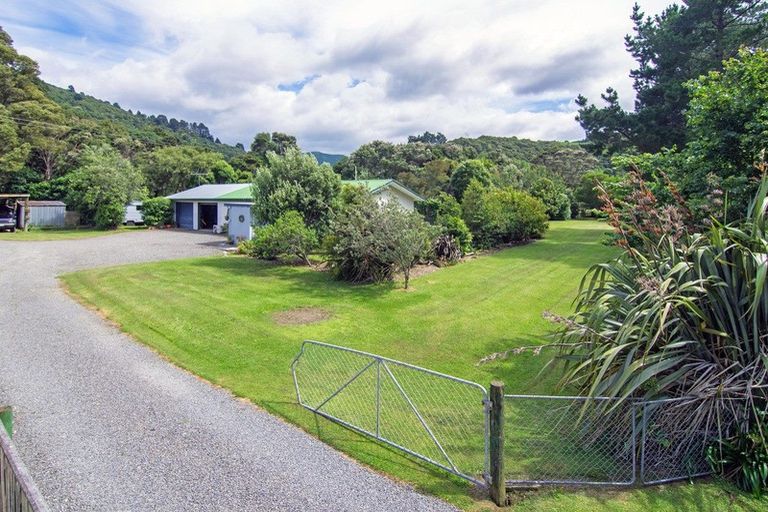 Photo of property in 8 Mclaughlin Drive, Tinui, Masterton, 5889