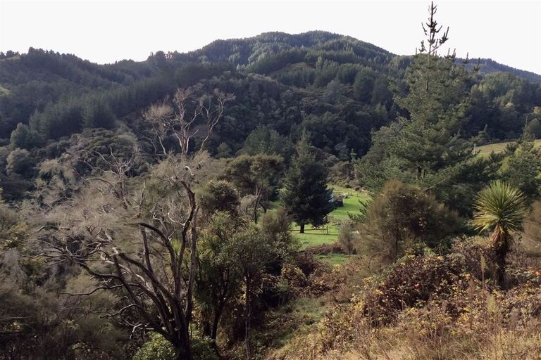 Photo of property in 1007 Ongo Road, Hunterville, 4782