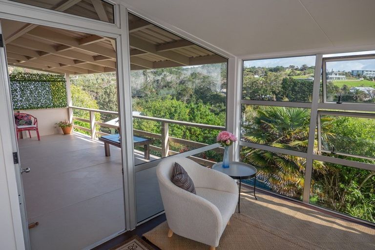 Photo of property in 5 Seaview Road, Cable Bay, 0420