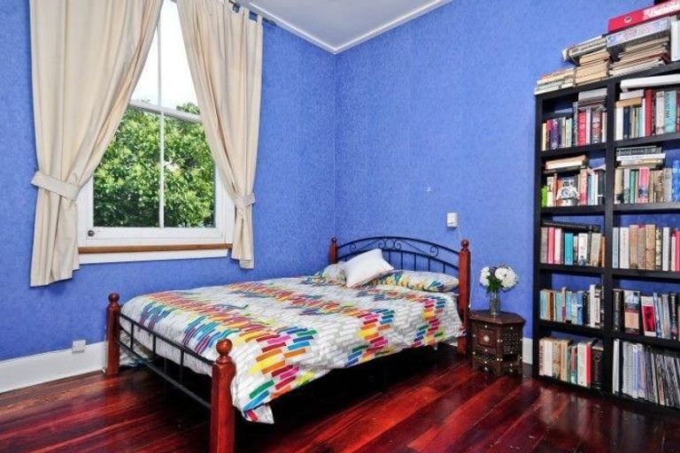 Photo of property in 933 Heaphy Terrace, Fairfield, Hamilton, 3214