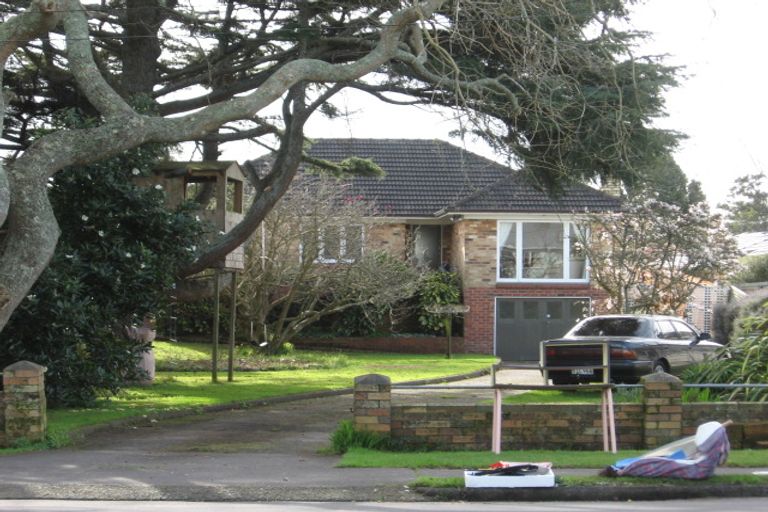 Photo of property in 11 Clark Road, Pahurehure, Papakura, 2113