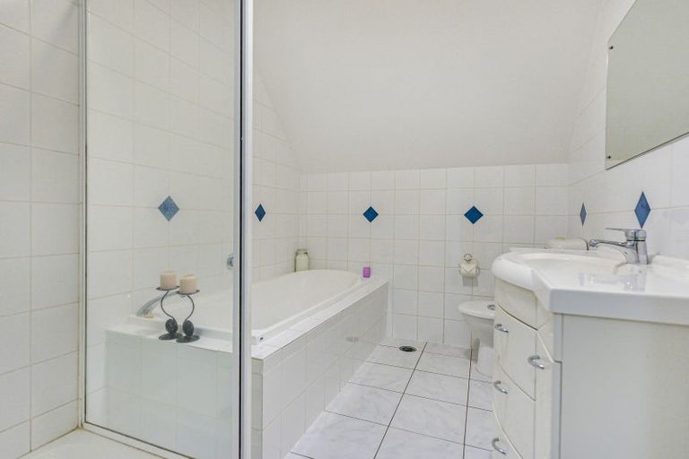 Photo of property in 15 Radnor Street, Hamilton Central, Hamilton, 3204