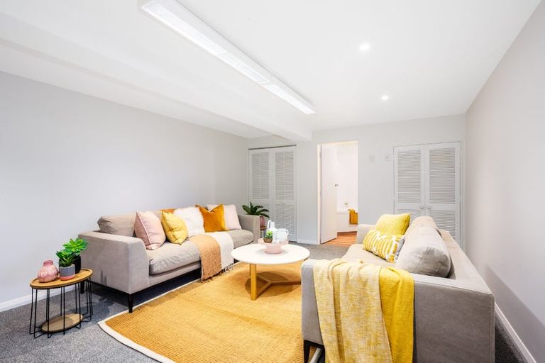 Photo of property in 3 Vista Grove, Kelson, Lower Hutt, 5010