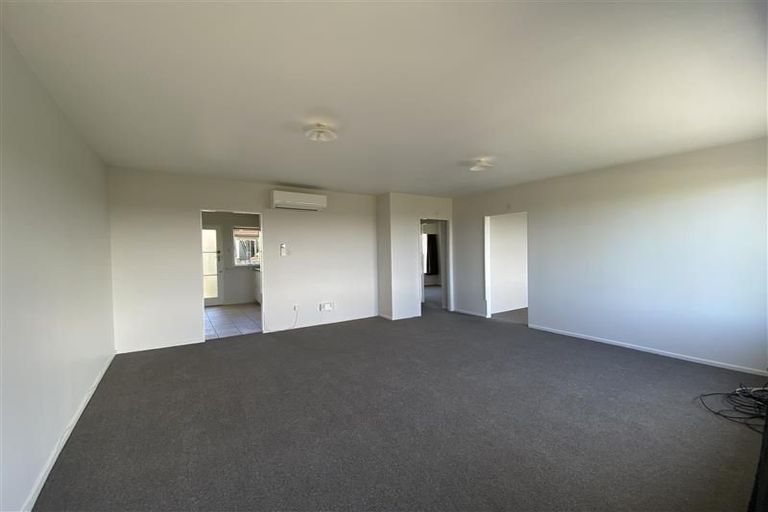 Photo of property in 4/63e Owairaka Avenue, Mount Albert, Auckland, 1025