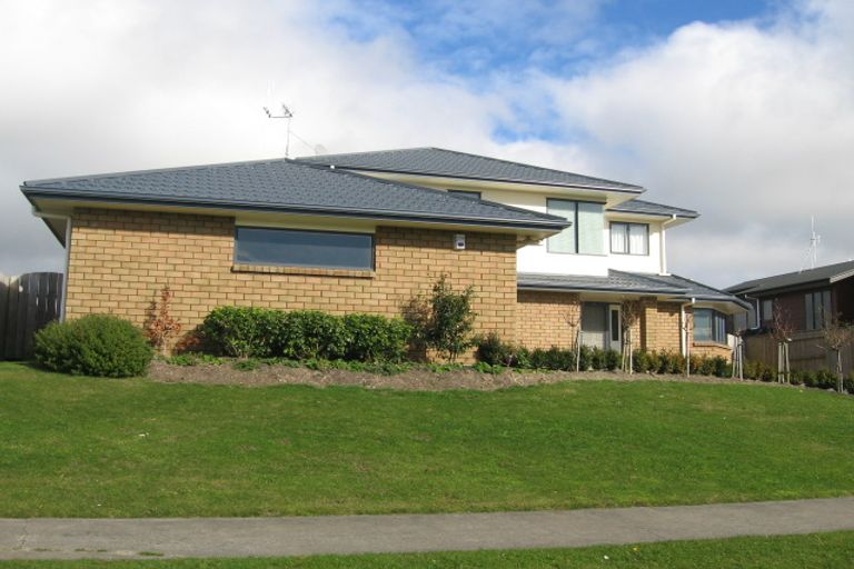 Photo of property in 72 Pacific Drive, Fitzherbert, Palmerston North, 4410