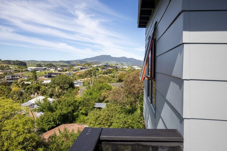 Photo of property in 1 Bay View Road, Raglan, 3225