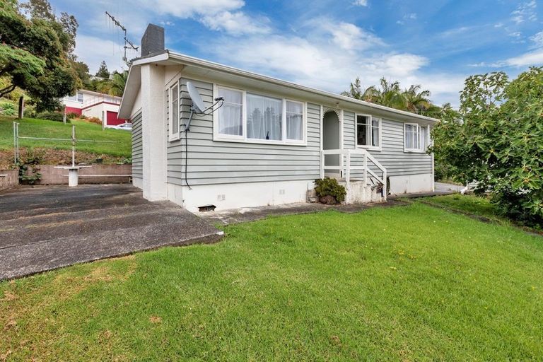 Photo of property in 12 Willow Place, Horahora, Whangarei, 0110