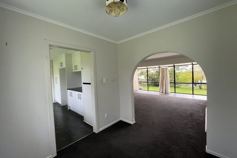 Photo of property in 12 Cutler Street, New Lynn, Auckland, 0600