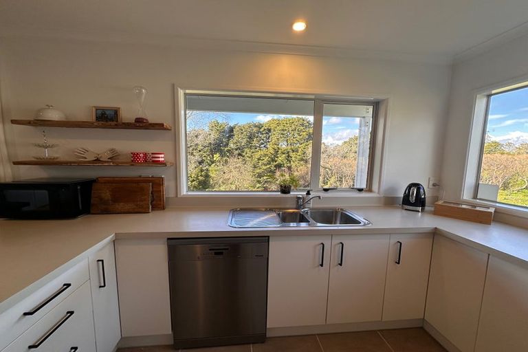 Photo of property in 111 Patumahoe Road, Patumahoe, Pukekohe, 2678