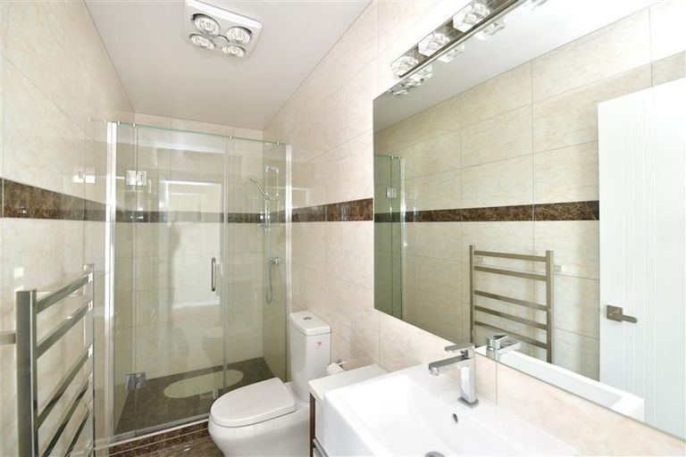 Photo of property in 347 Pinecrest Drive, Gulf Harbour, Whangaparaoa, 0930