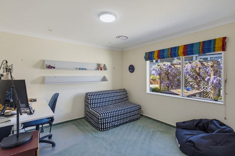 Photo of property in 111 Milne Drive, Paraparaumu, 5032