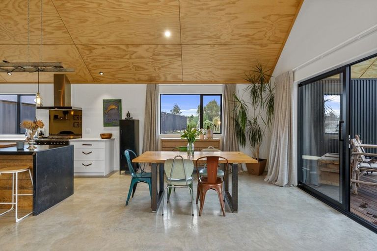 Photo of property in 729 Mclaughlins Road, Darfield, 7571