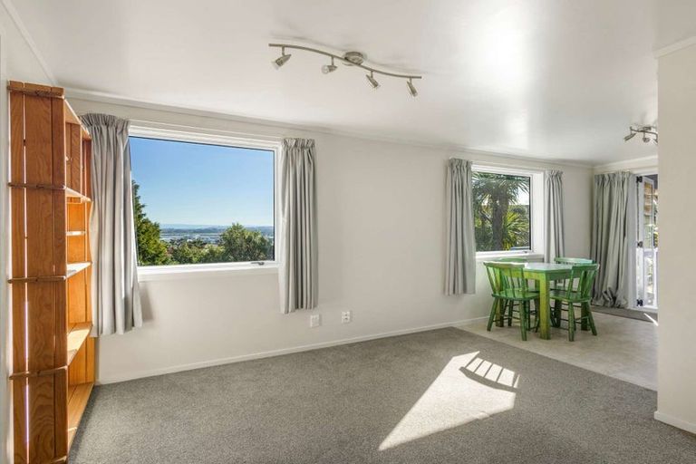 Photo of property in 9 Kowhai Road, Bluff Hill, Napier, 4110