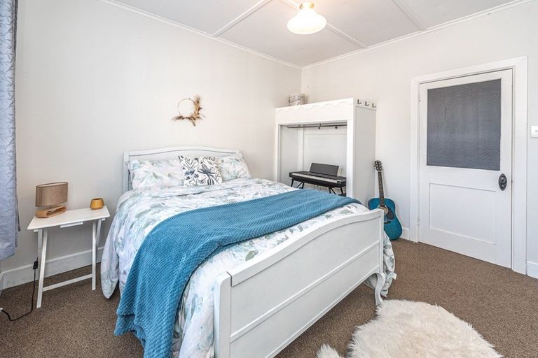 Photo of property in 13 Karaka Street, Castlecliff, Whanganui, 4501