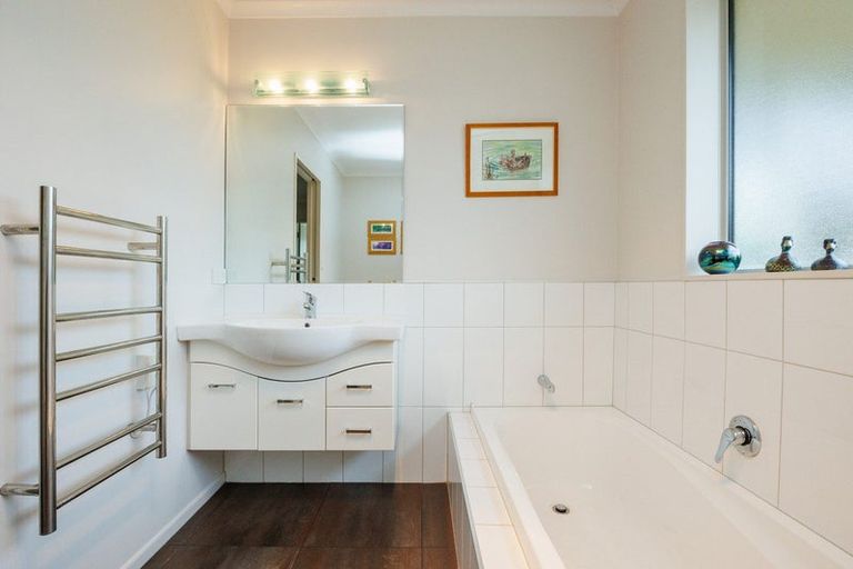 Photo of property in 128a Warwick Street, Feilding, 4702