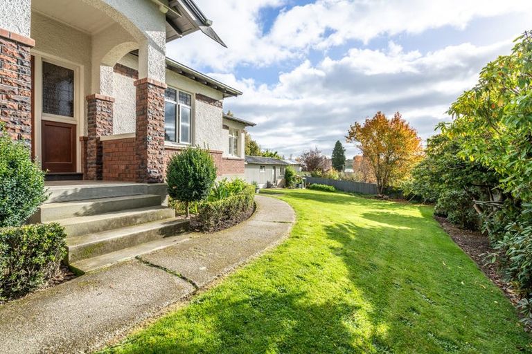 Photo of property in 17 Thomas Street, Gore, 9710