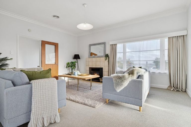 Photo of property in 38 Carlton Road, Pukekohe, 2120