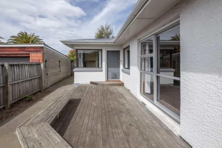Photo of property in 230 Waimairi Road, Ilam, Christchurch, 8041