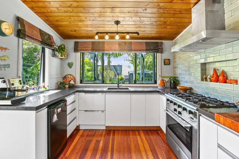 Photo of property in 109 Carrington Street, Lower Vogeltown, New Plymouth, 4310