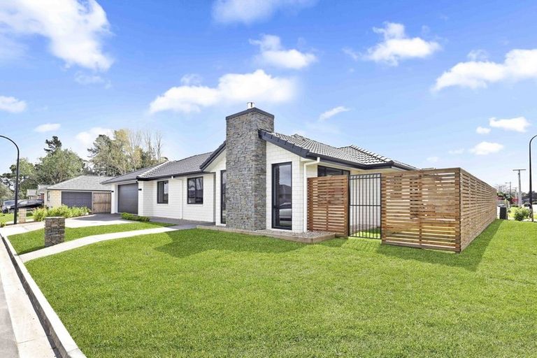 Photo of property in 2 Oderings Place, Huntington, Hamilton, 3210