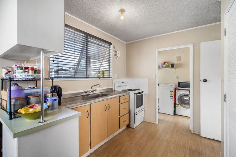 Photo of property in 28 Lindsay Crescent, Nawton, Hamilton, 3200