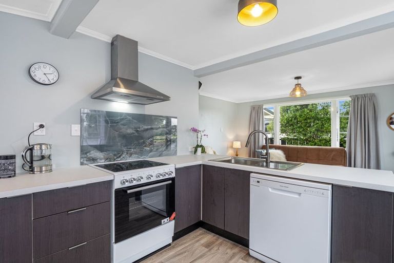 Photo of property in 45 Bamber Street, Castlecliff, Wanganui, 4501