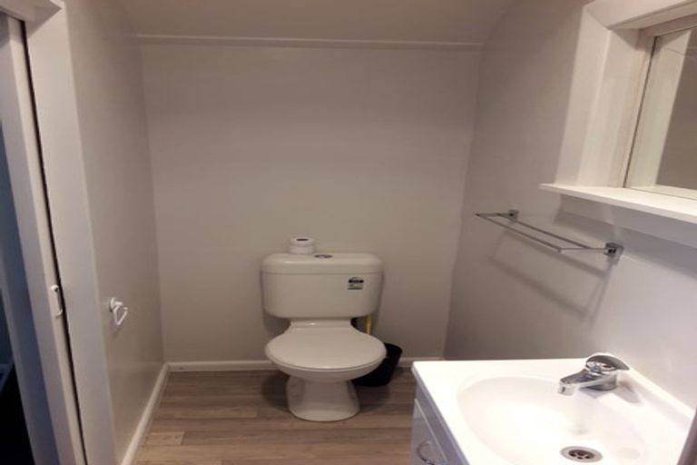 Photo of property in 9 Collins Street, Addington, Christchurch, 8024