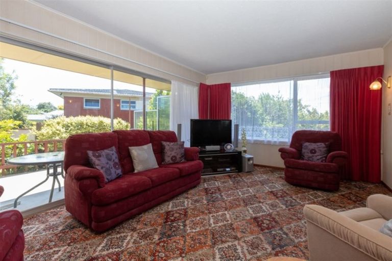 Photo of property in 27 Acacia Crescent, Glenview, Hamilton, 3206