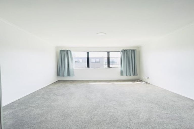 Photo of property in 6/130 Stancombe Road, Flat Bush, Auckland, 2016