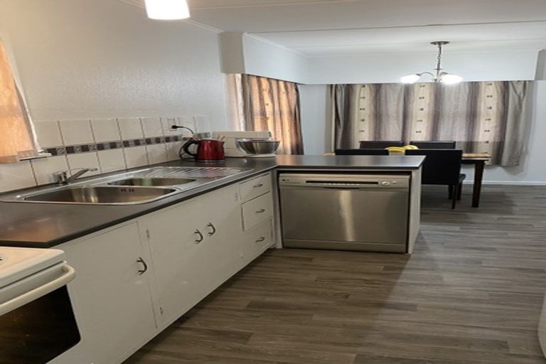 Photo of property in 28 Kowhai Place, Tokoroa, 3420