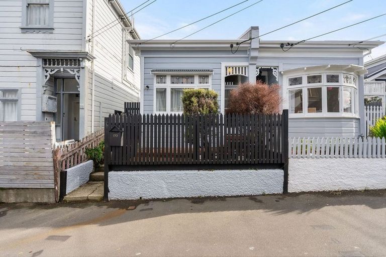 Photo of property in 170 Tasman Street, Mount Cook, Wellington, 6021