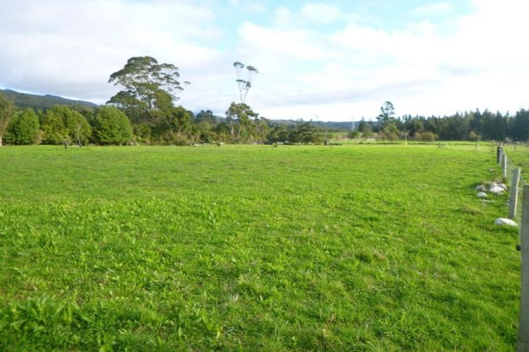 Photo of property in 140 Powerhouse Road, Fairdown, Westport, 7891