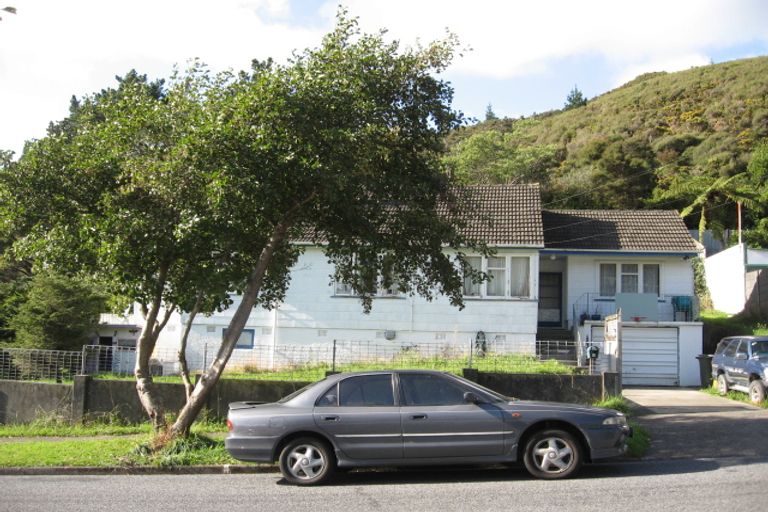 Photo of property in 41 Judd Crescent, Naenae, Lower Hutt, 5011